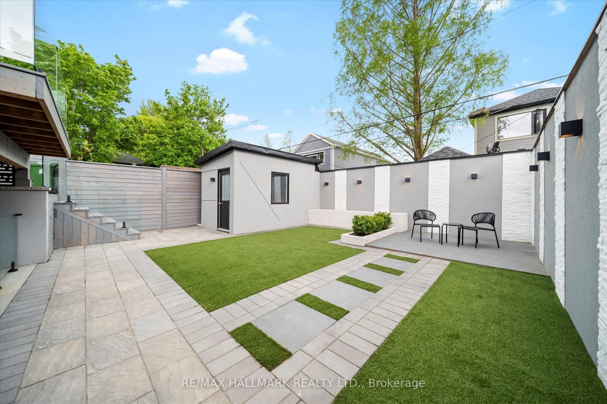 40 Manderley Drive