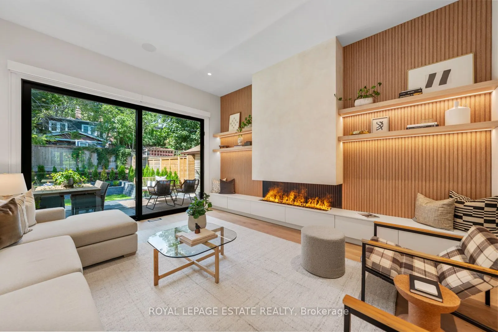 21 Glen Davis Crescent