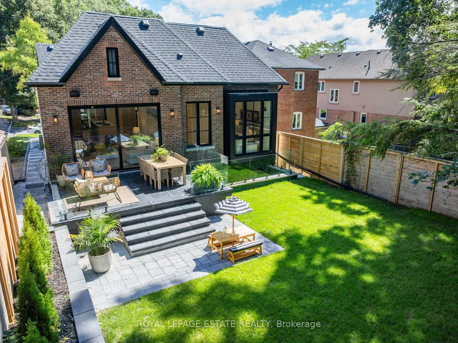 21 Glen Davis Crescent