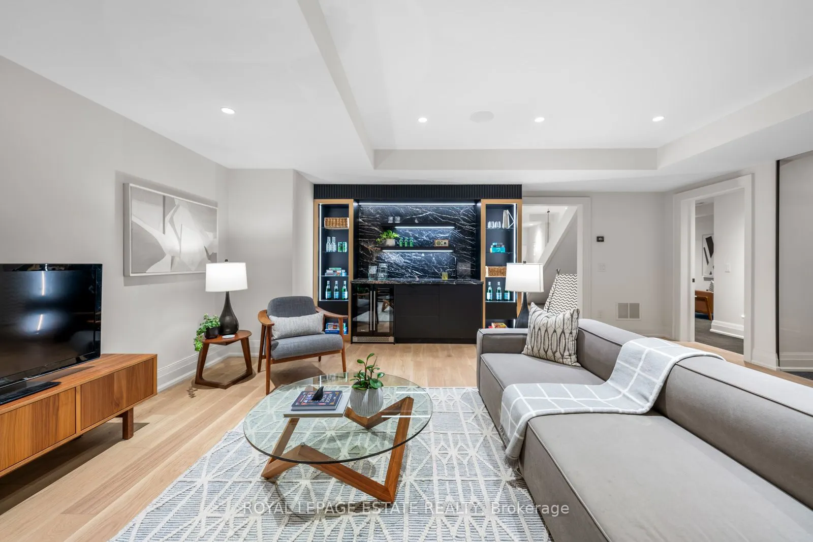21 Glen Davis Crescent