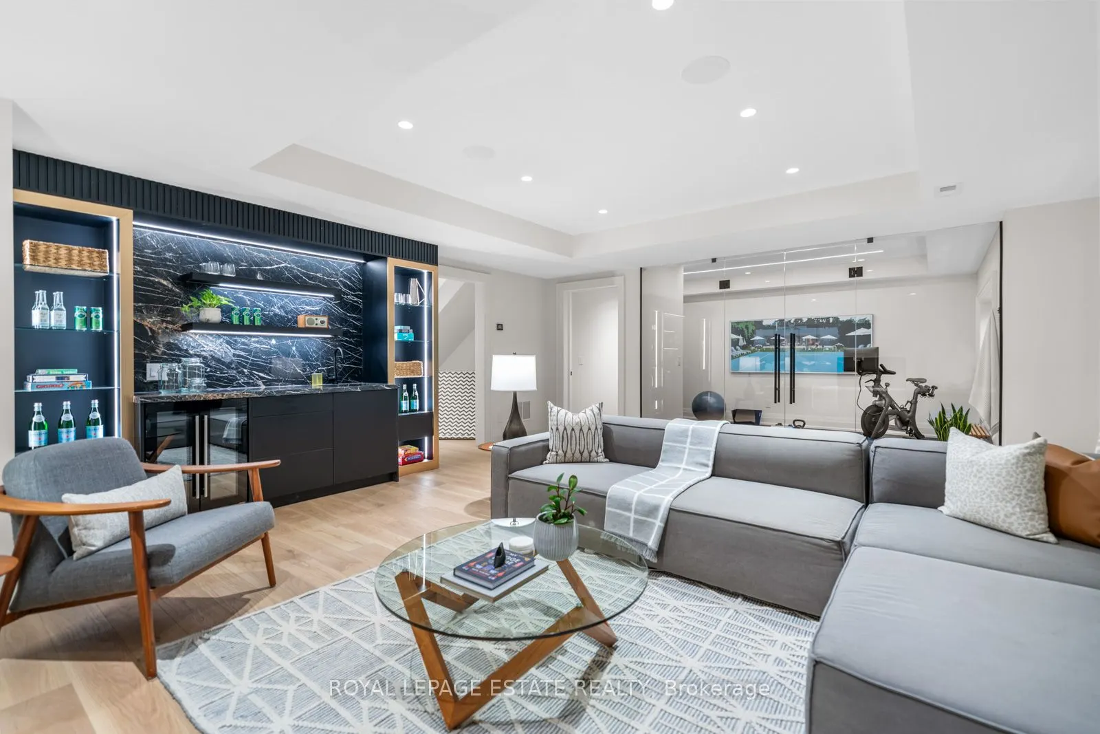 21 Glen Davis Crescent