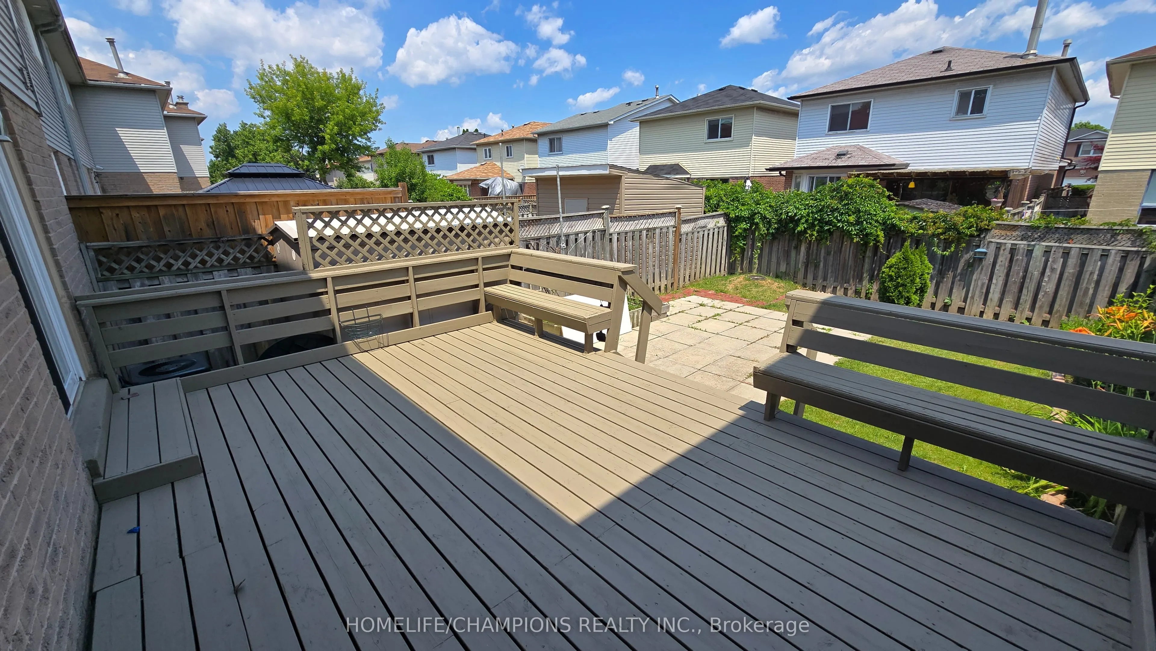164 Wright Crescent