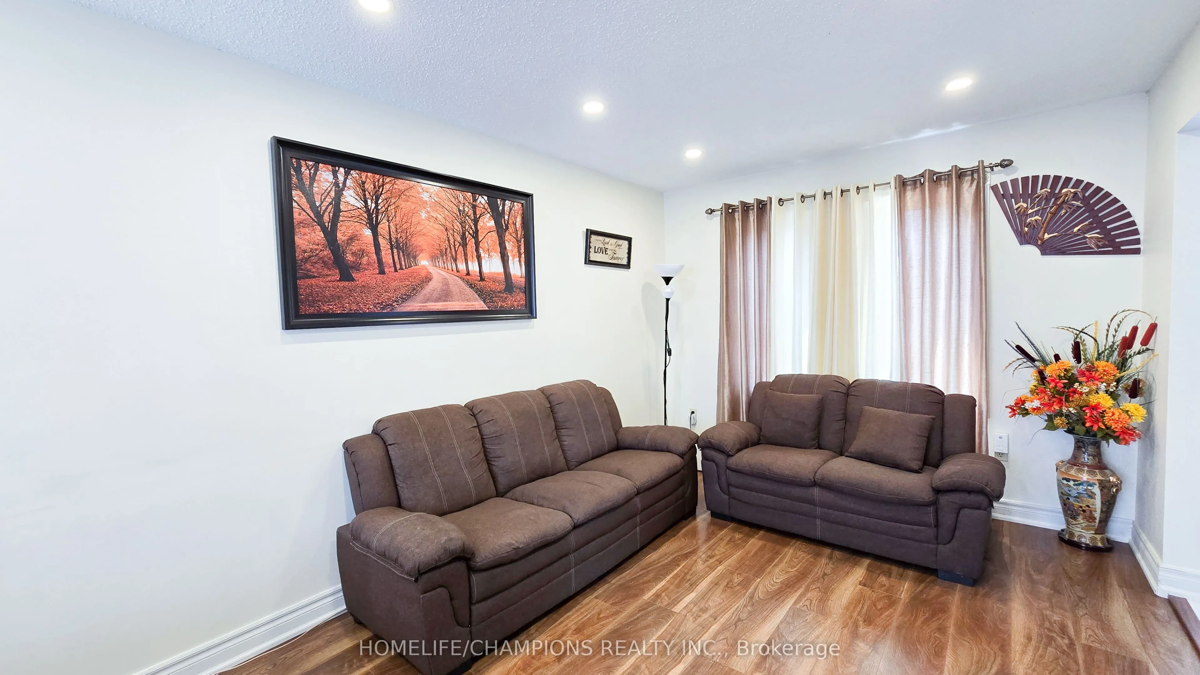 164 Wright Crescent