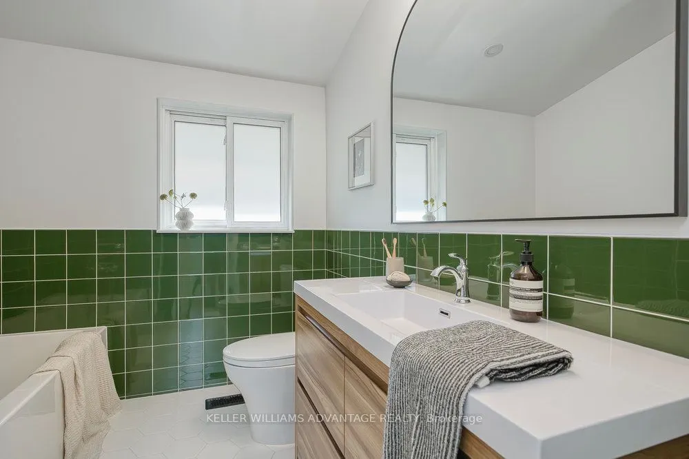 24 Lyncroft Drive