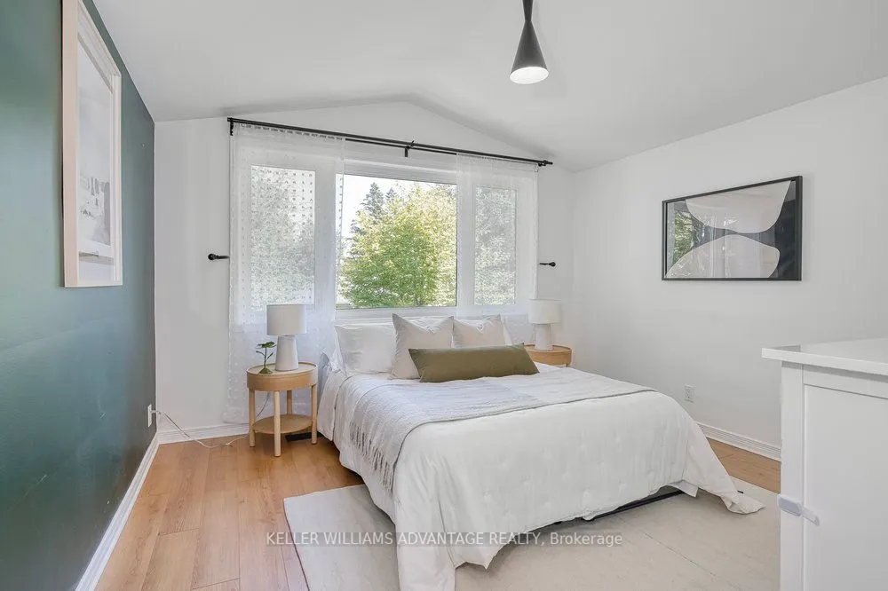 24 Lyncroft Drive