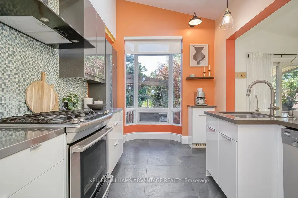 24 Lyncroft Drive