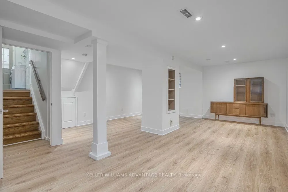 24 Lyncroft Drive