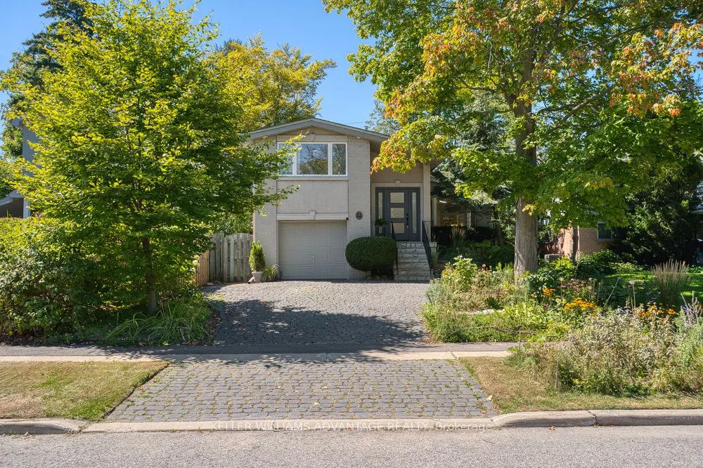24 Lyncroft Drive