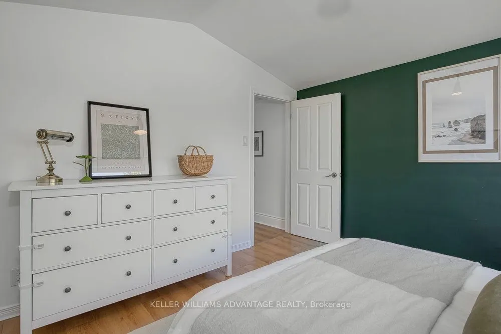 24 Lyncroft Drive