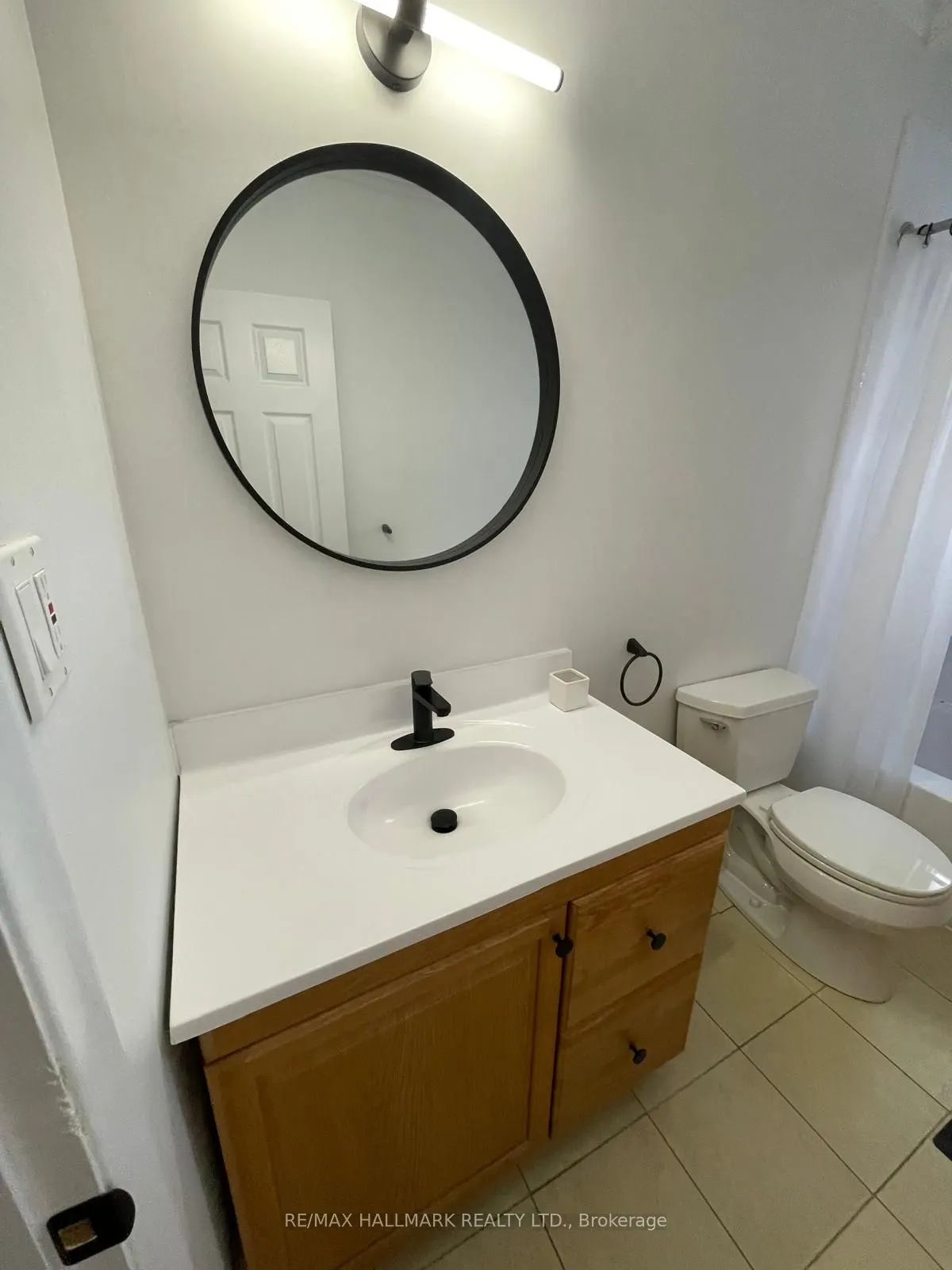 142 Parkmount Road, #Upper