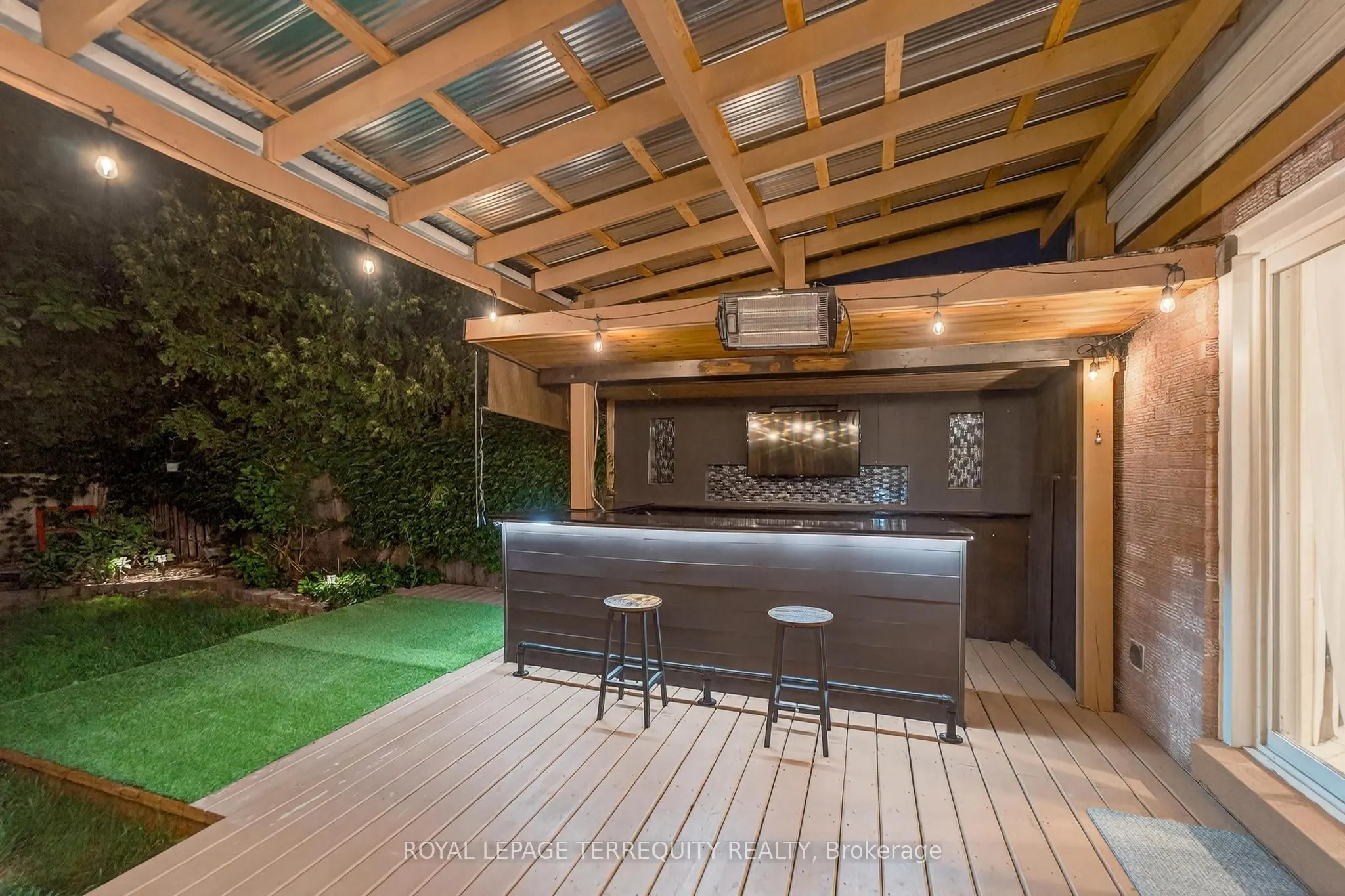 18 Kershaw Street