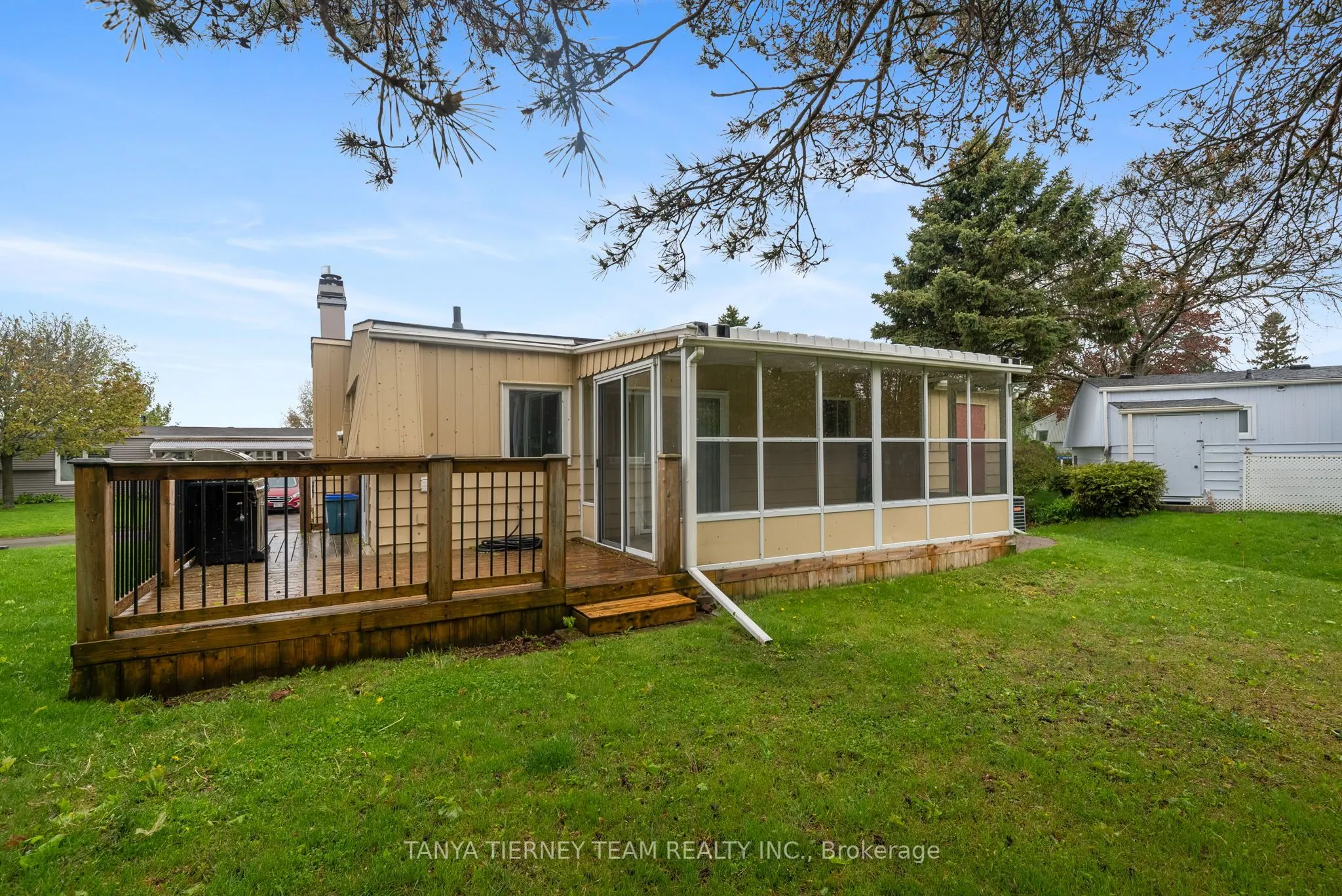 18 The Cove Road