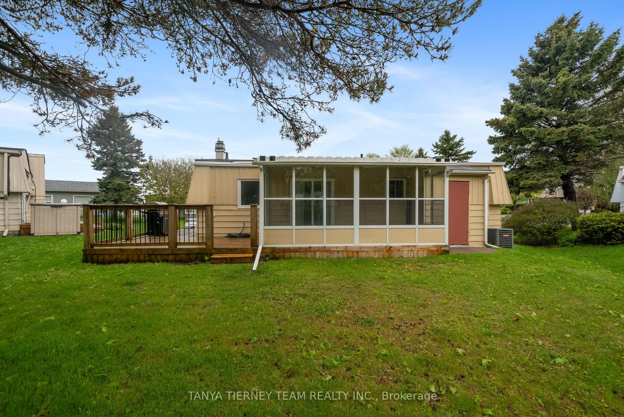 18 The Cove Road