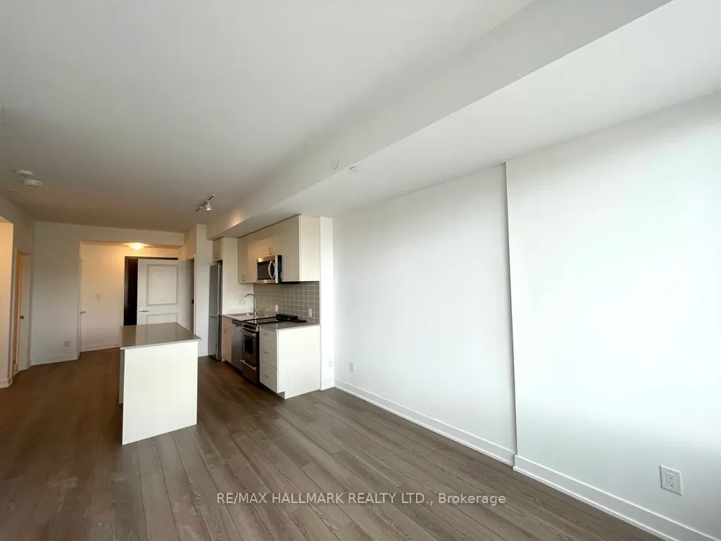 2799 Kingston Road, #203