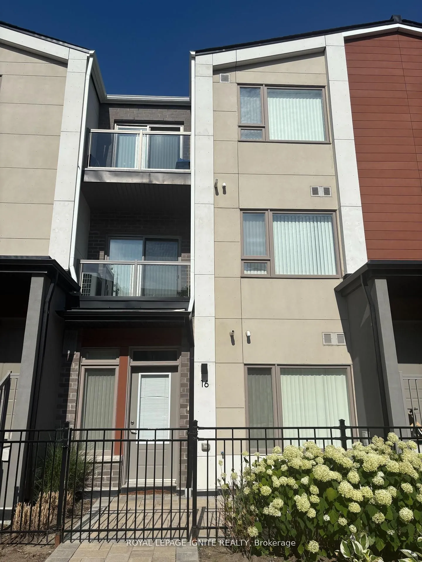 60 Orchid Place Drive, #16