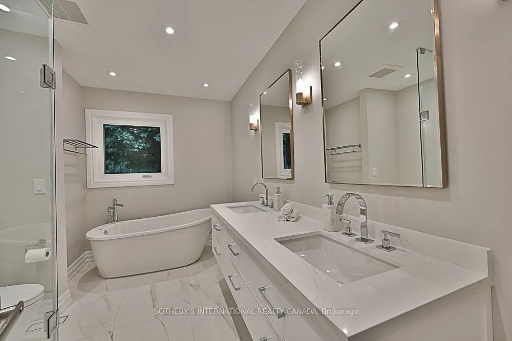 41 Meadowcliffe Drive