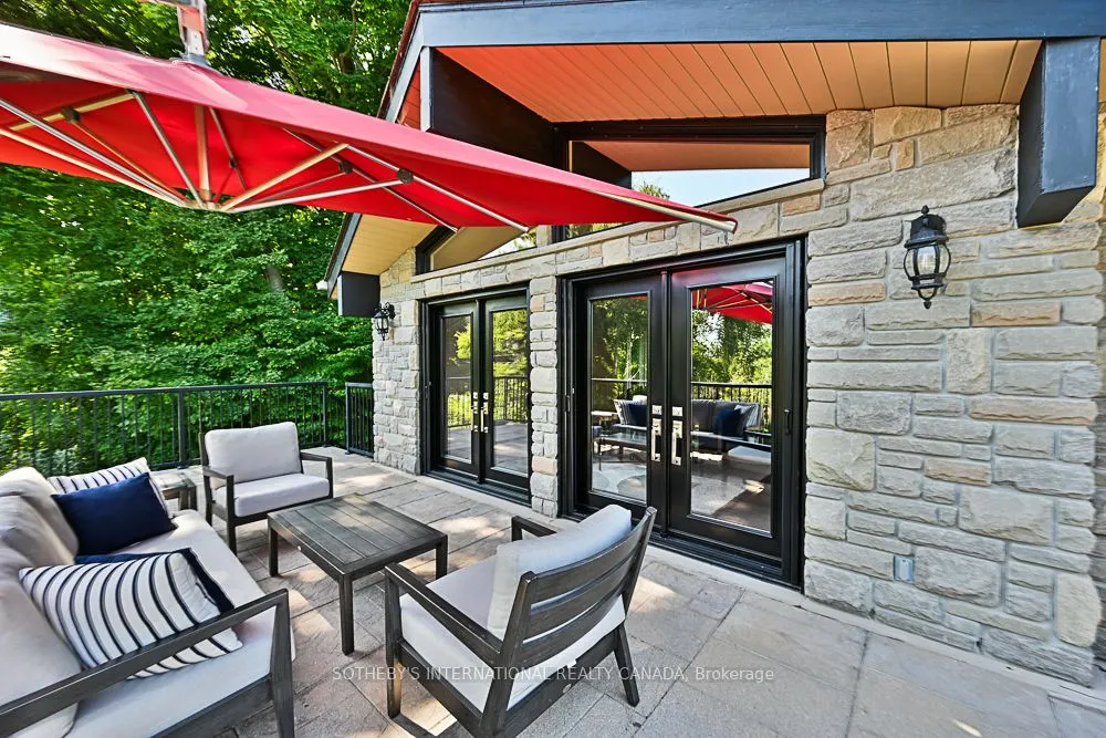 41 Meadowcliffe Drive