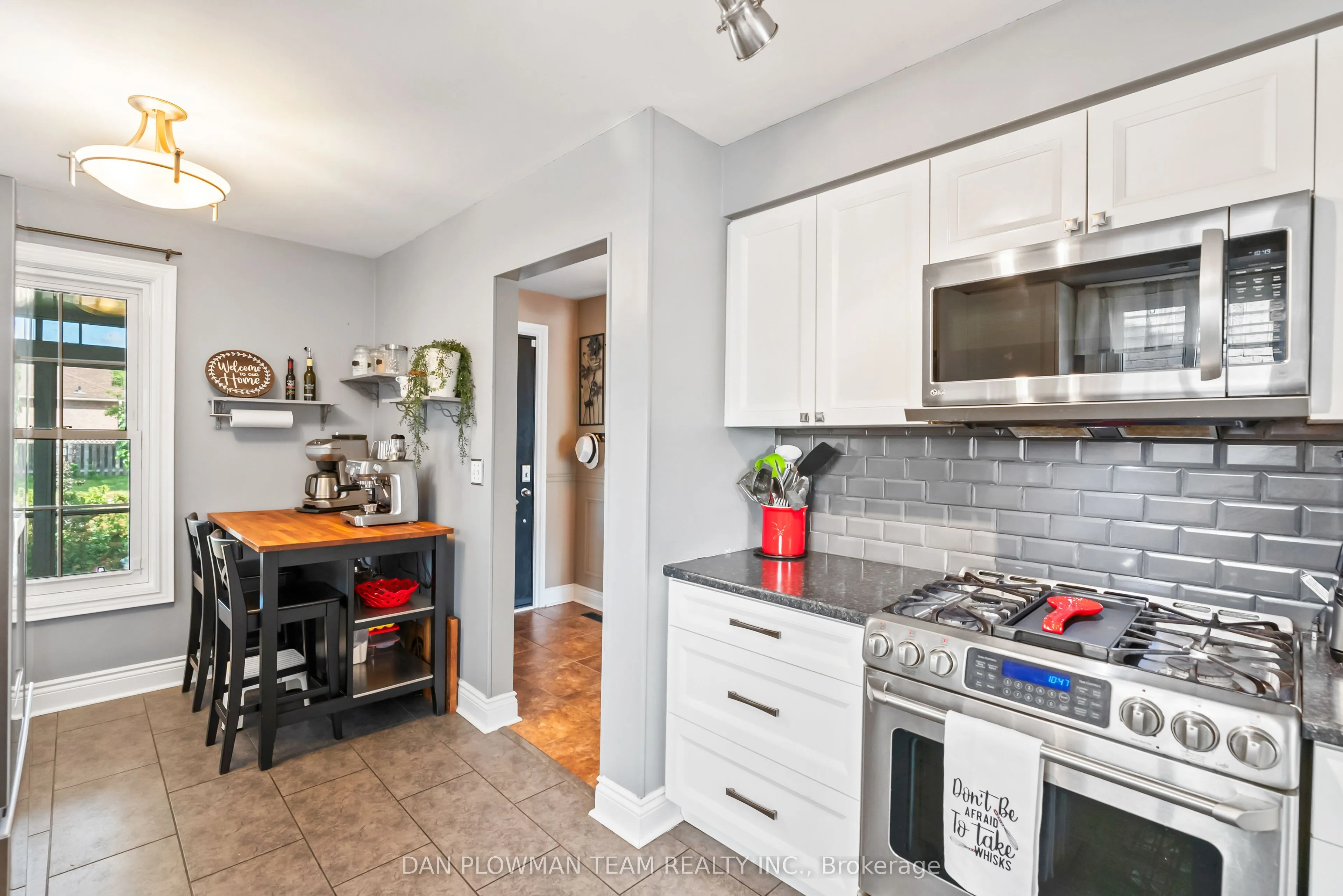 1509 Connery Crescent