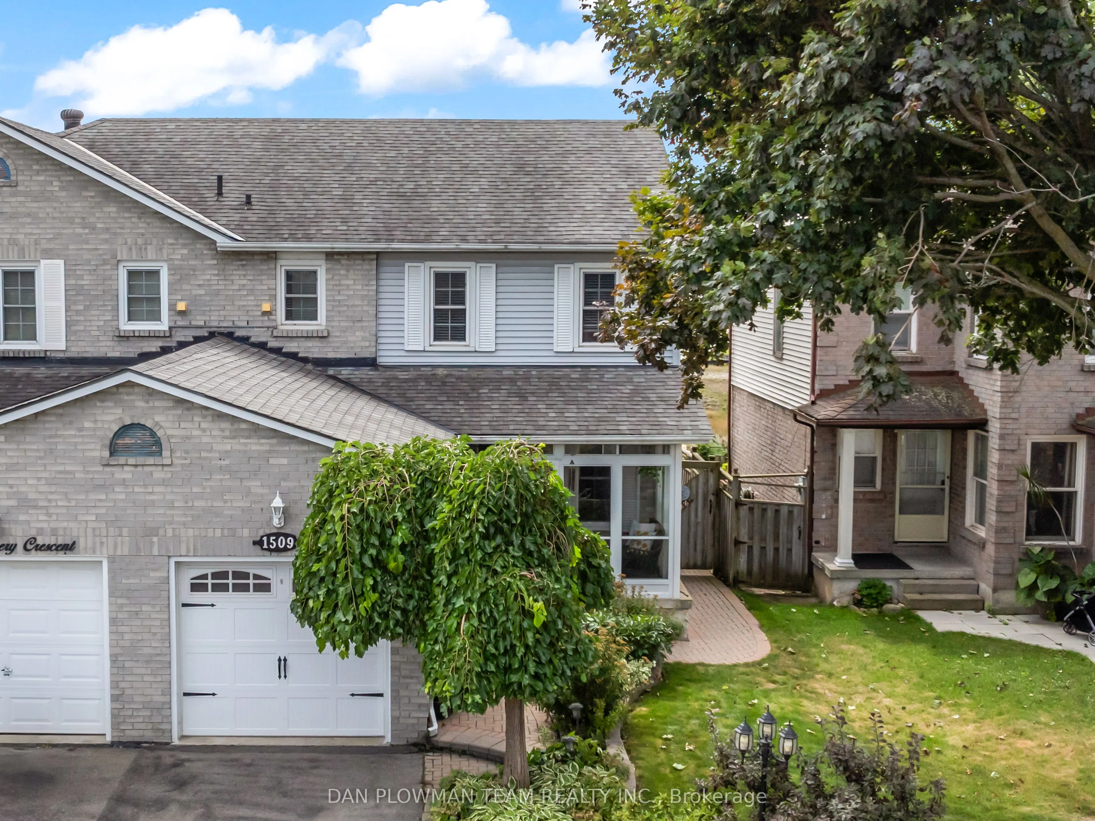 1509 Connery Crescent