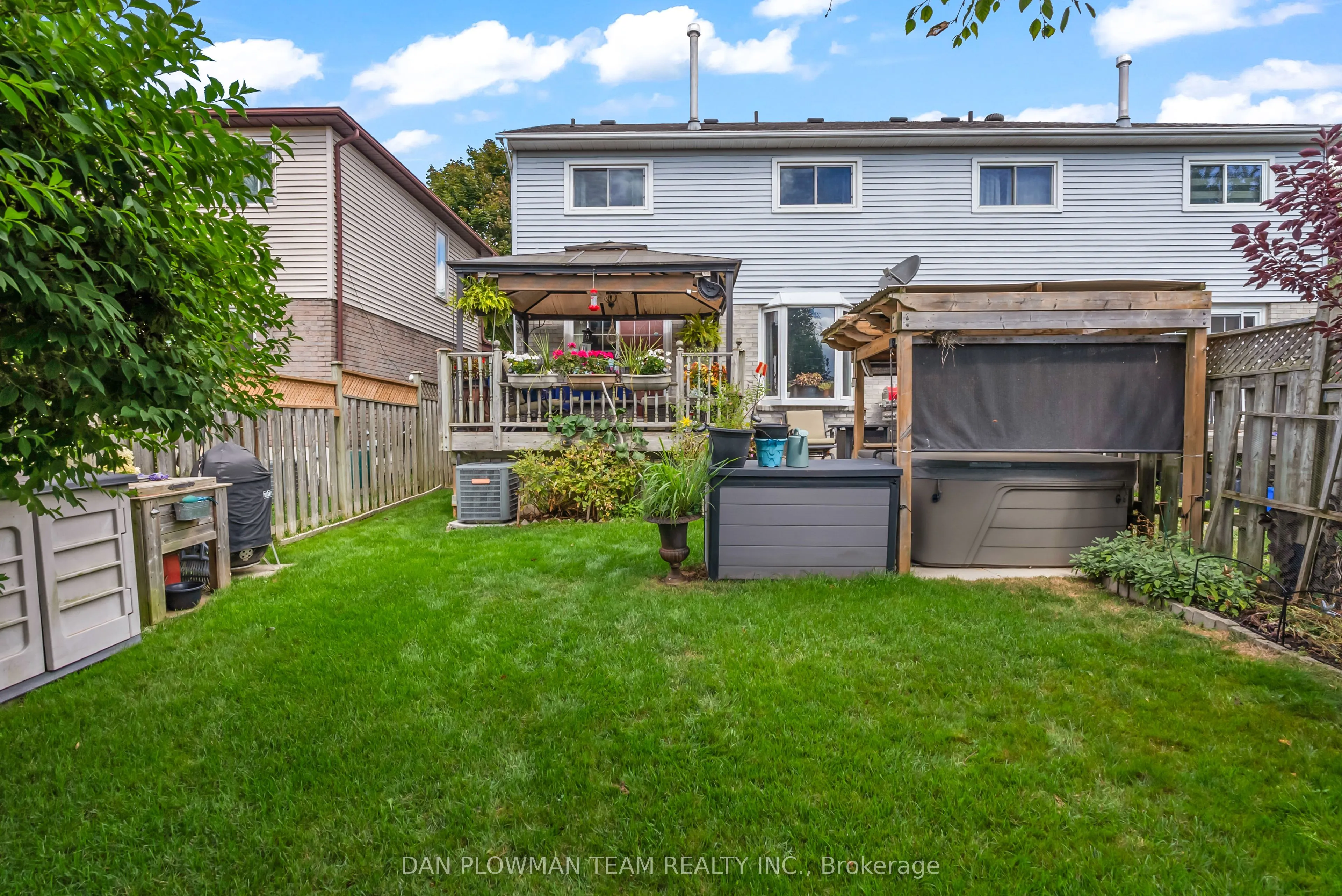 1509 Connery Crescent