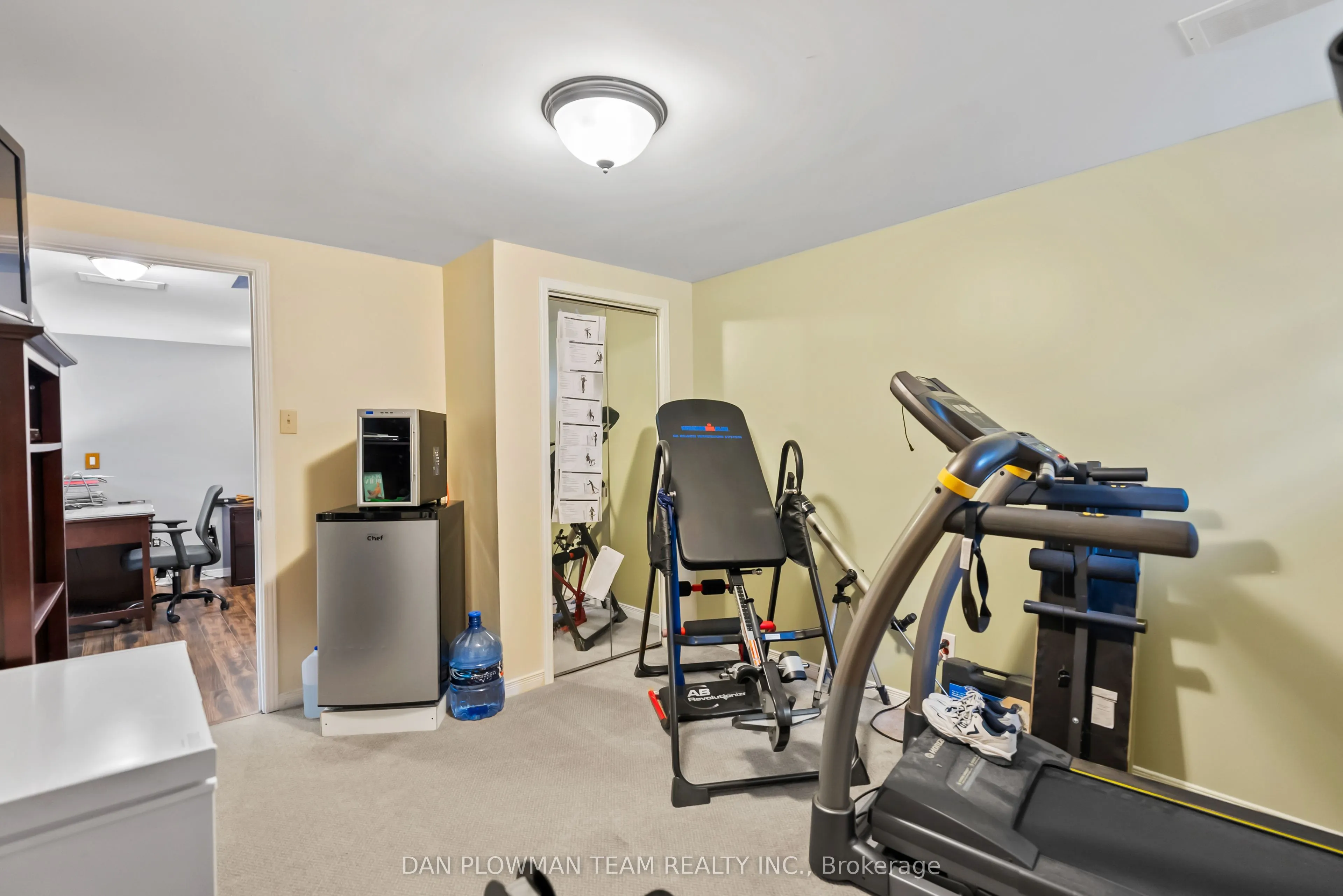 1509 Connery Crescent
