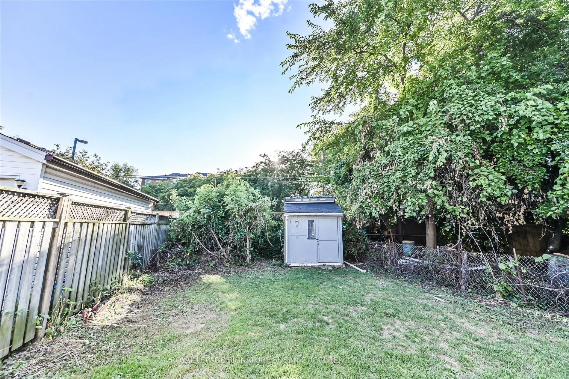 90 Meighen Avenue
