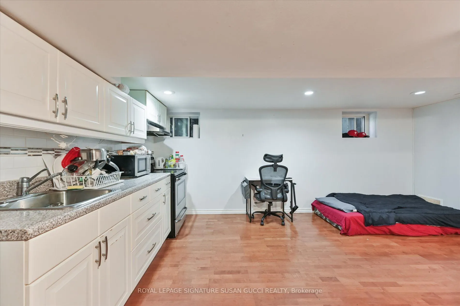 90 Meighen Avenue