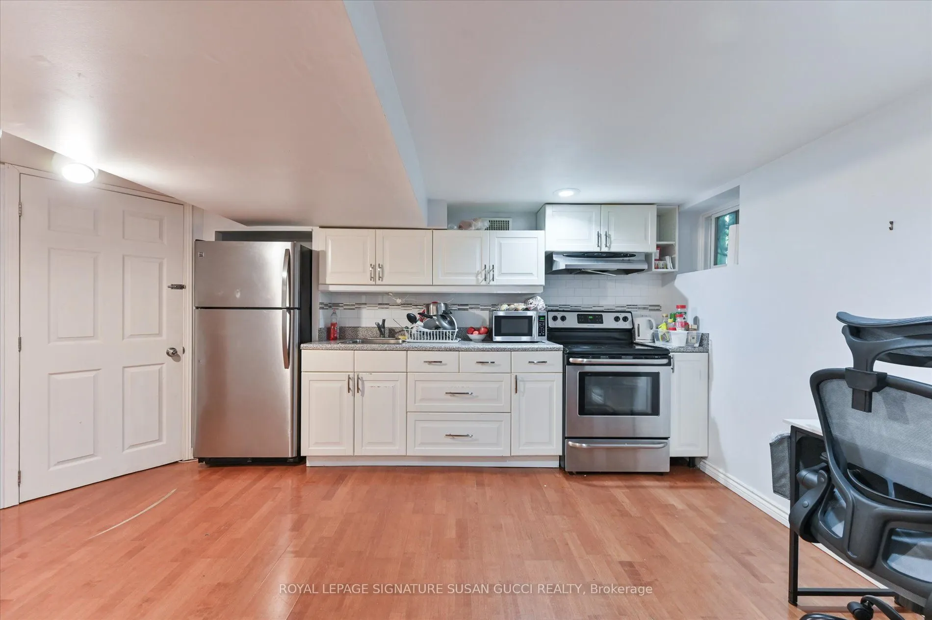 90 Meighen Avenue