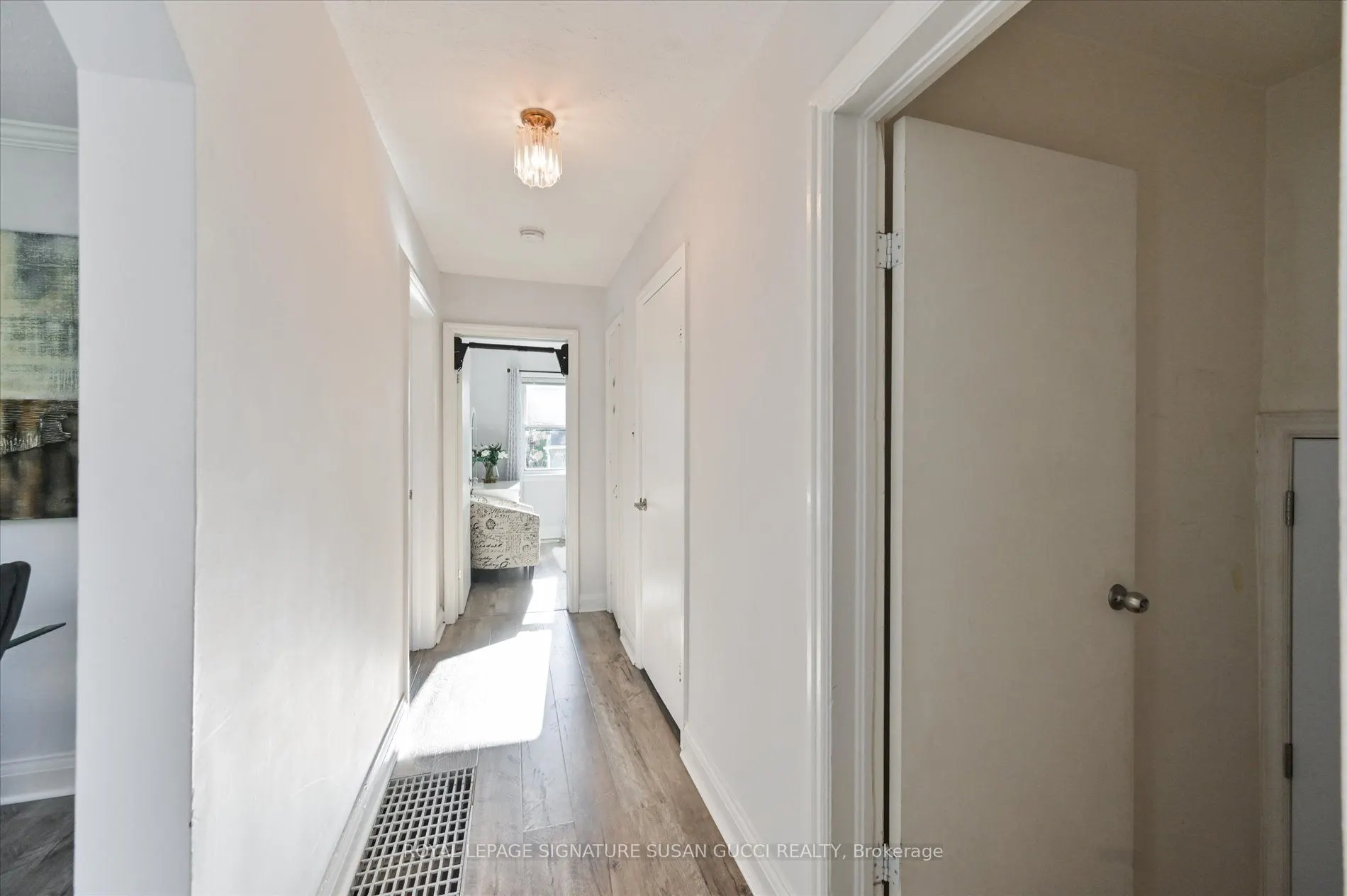 90 Meighen Avenue