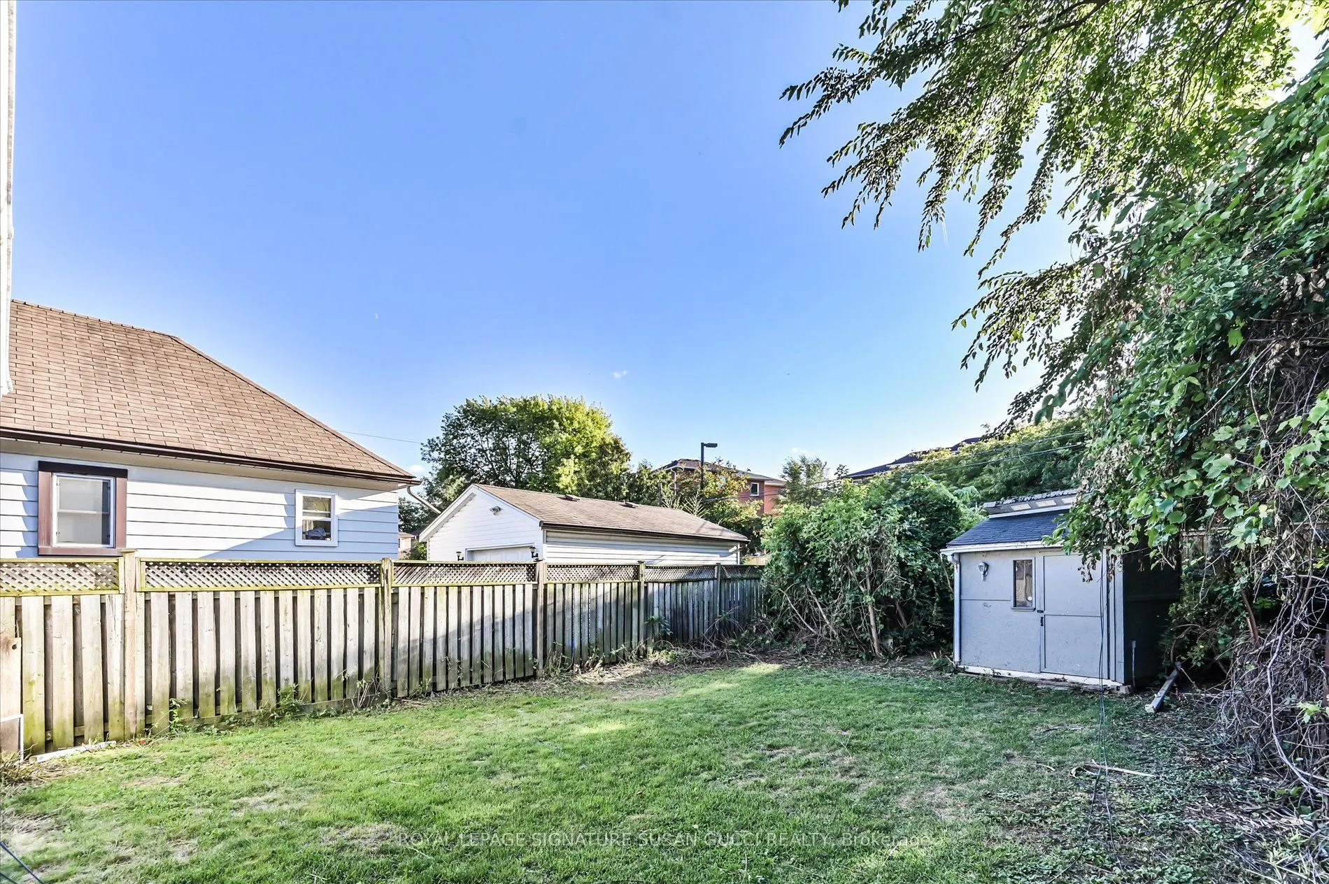 90 Meighen Avenue