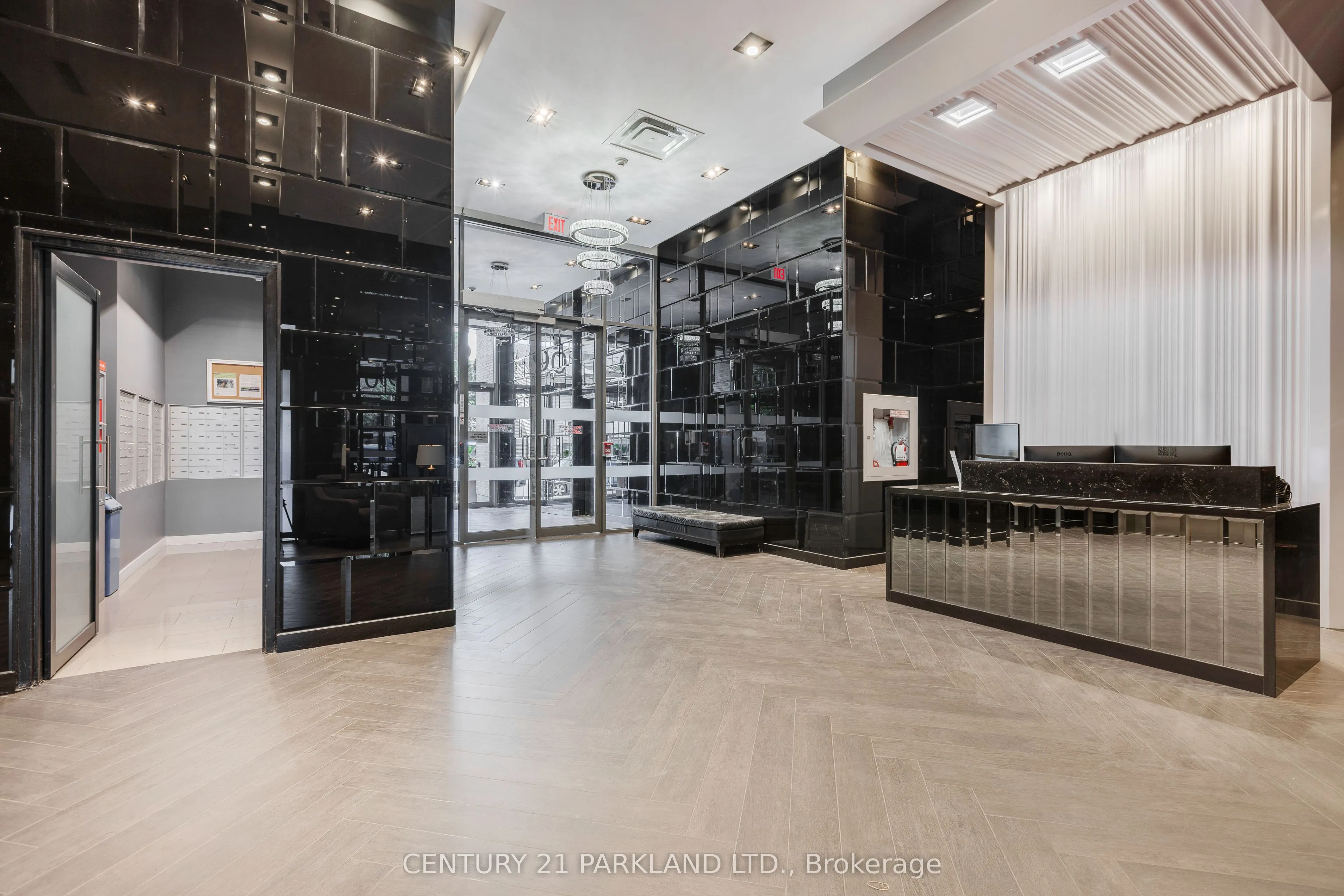 90 Broadview Avenue, #720