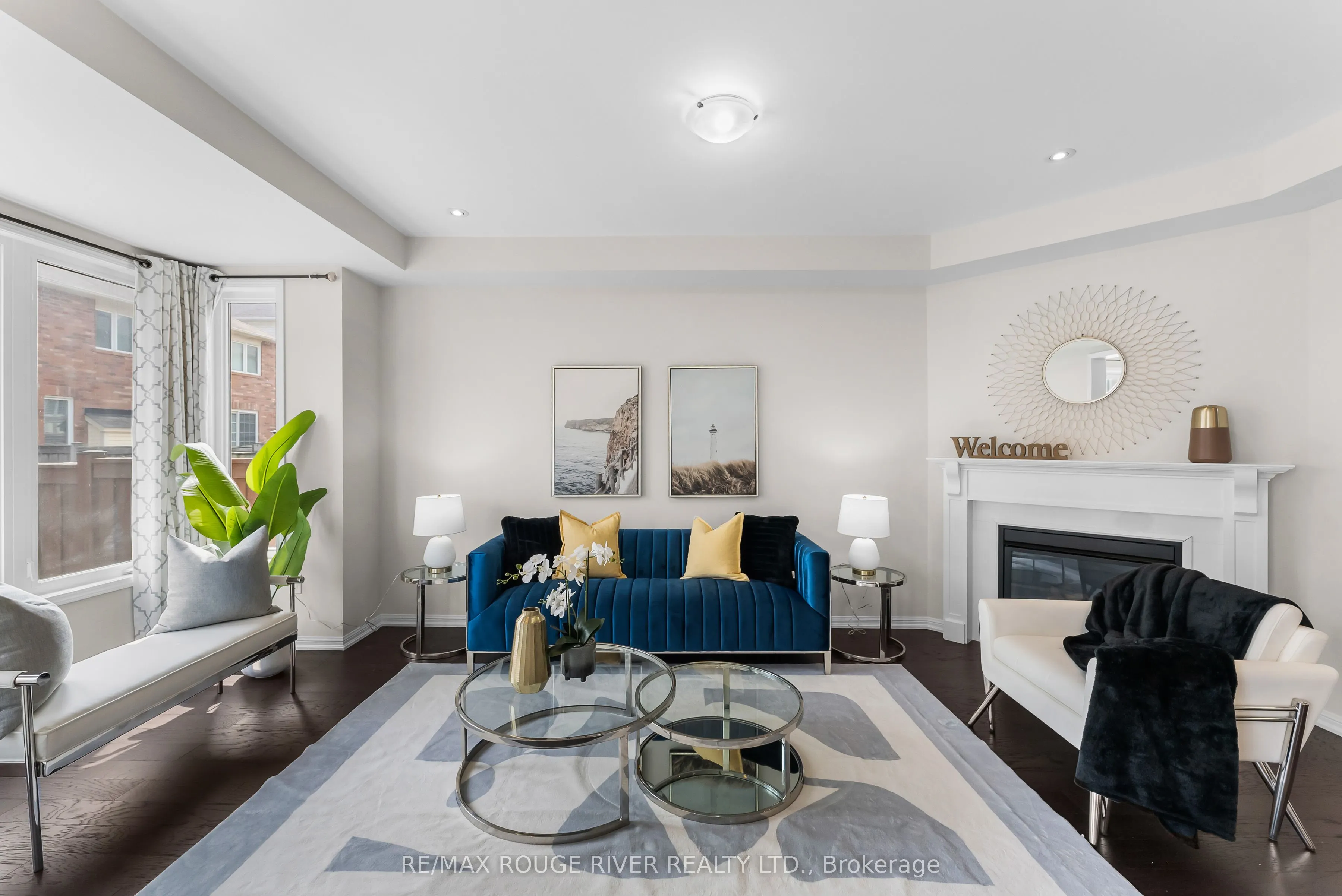 1862 Parkhurst Crescent