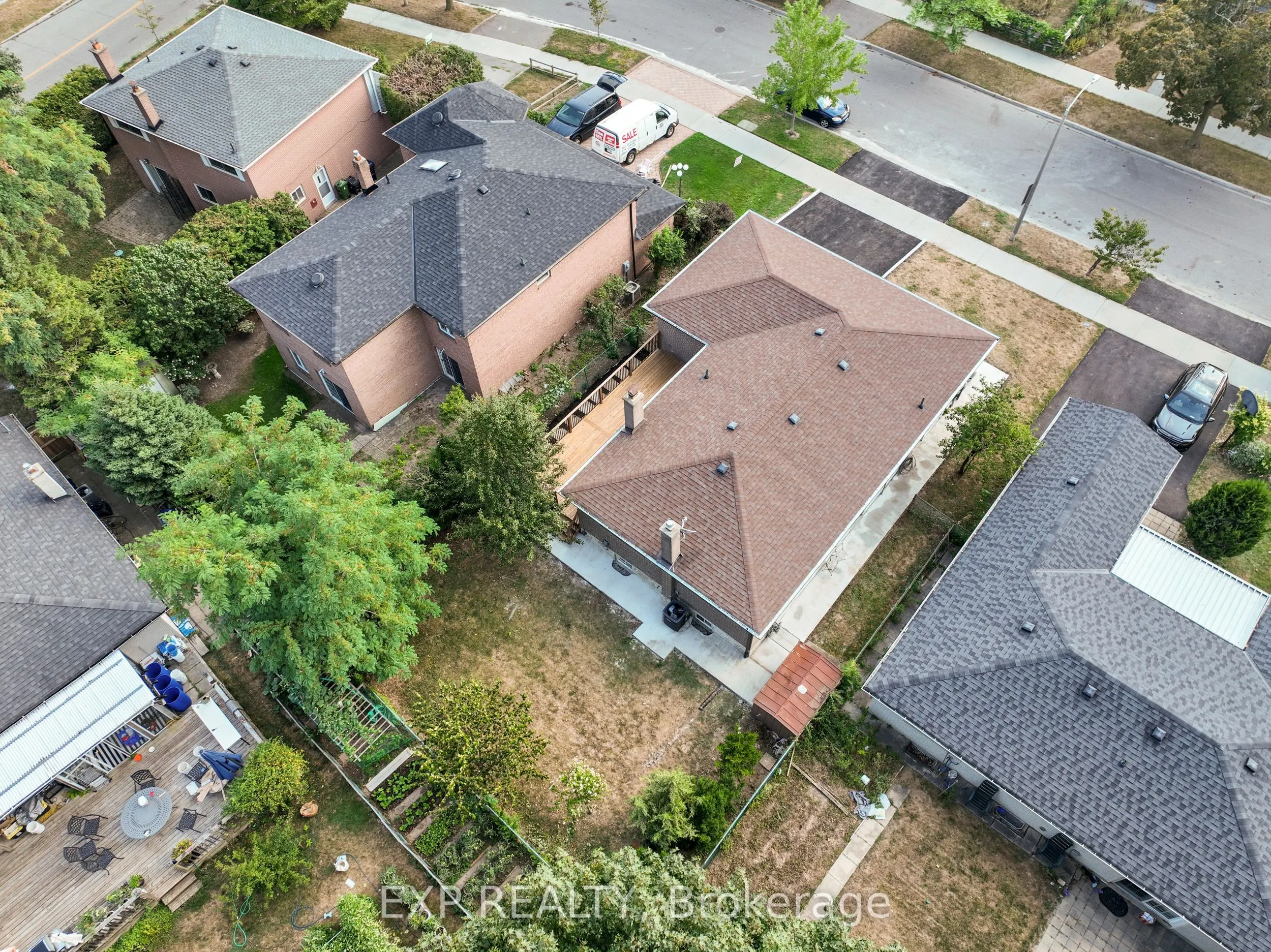 5 Midcroft Drive