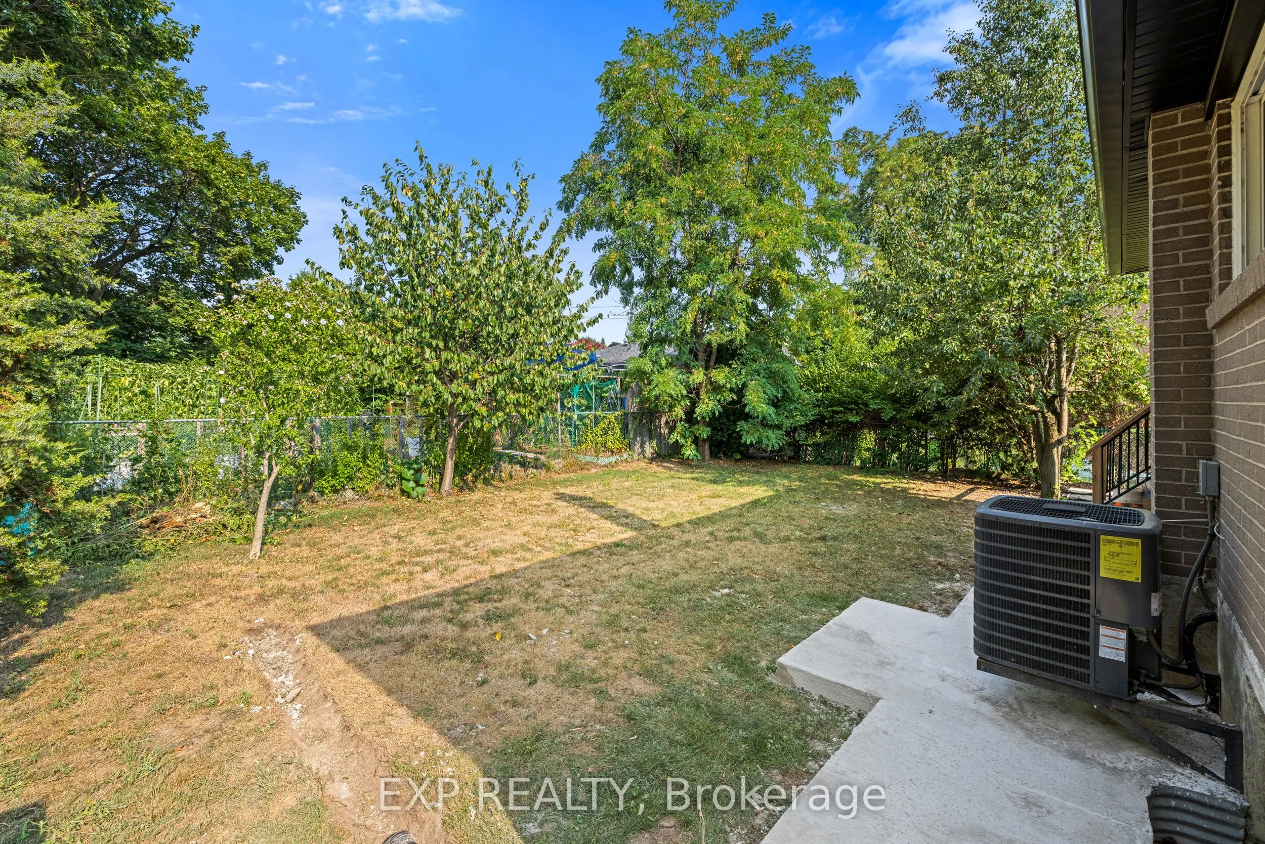 5 Midcroft Drive