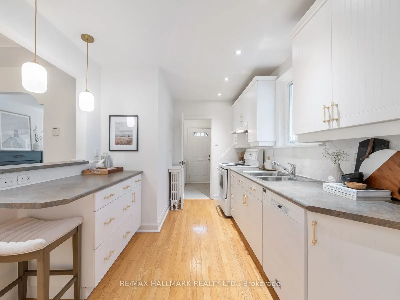 11 Briar Dale Boulevard