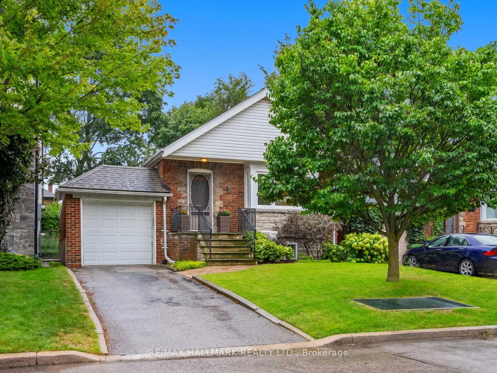 11 Briar Dale Boulevard