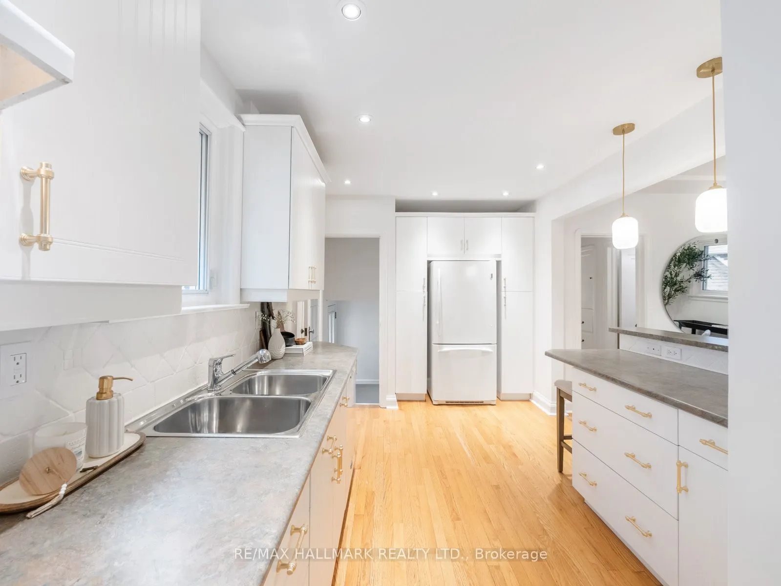 11 Briar Dale Boulevard