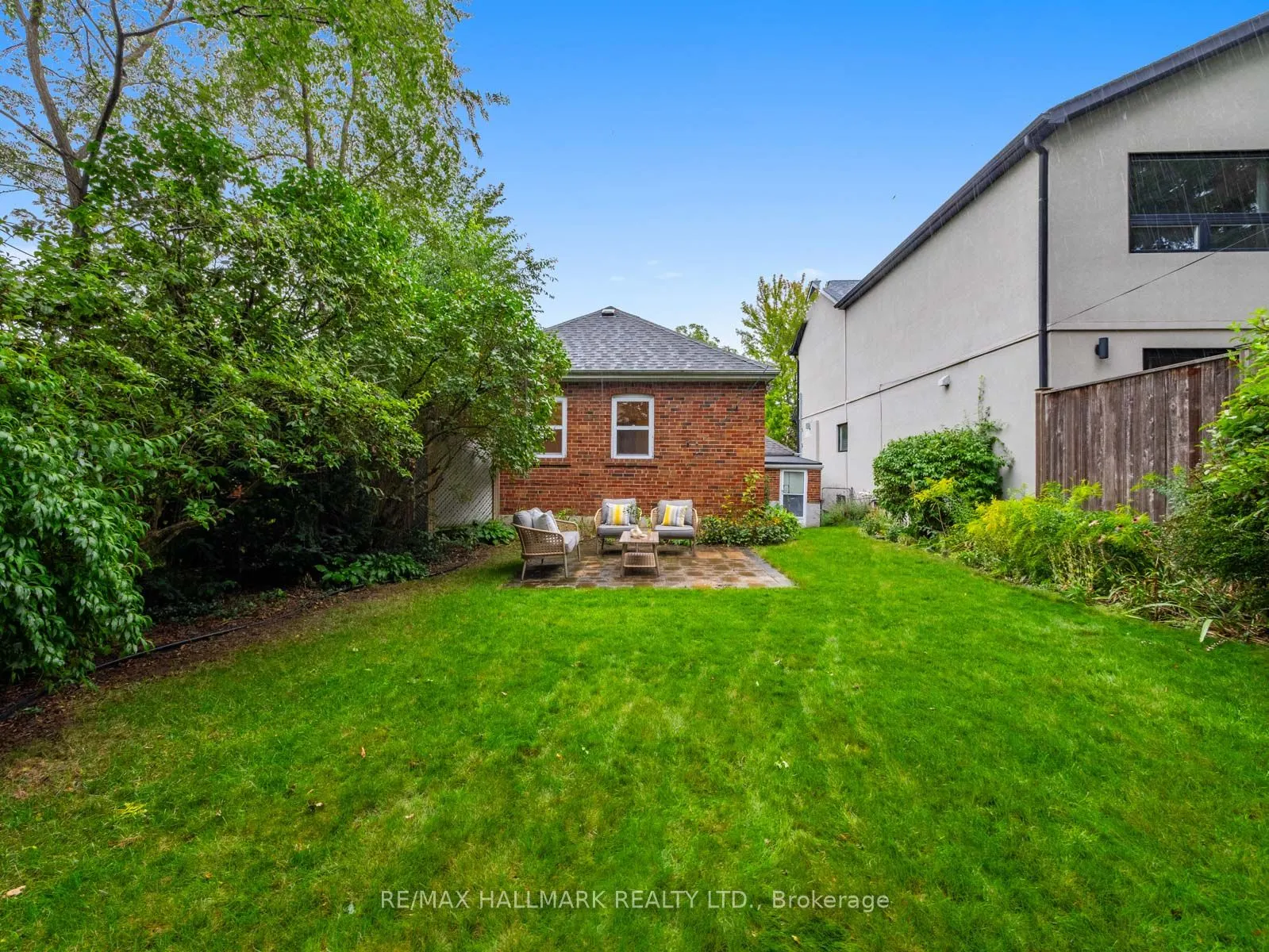 11 Briar Dale Boulevard