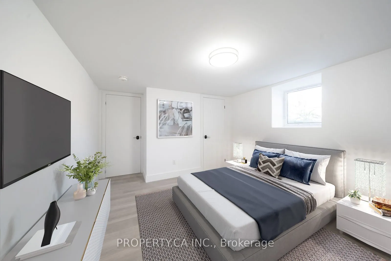 33 Moorecroft Crescent
