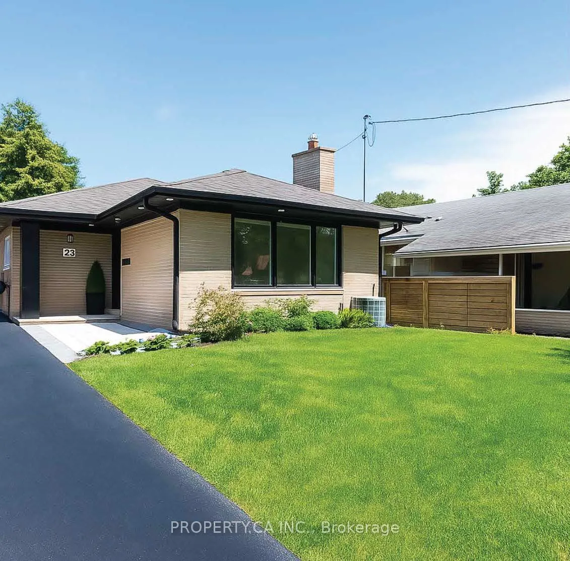 33 Moorecroft Crescent