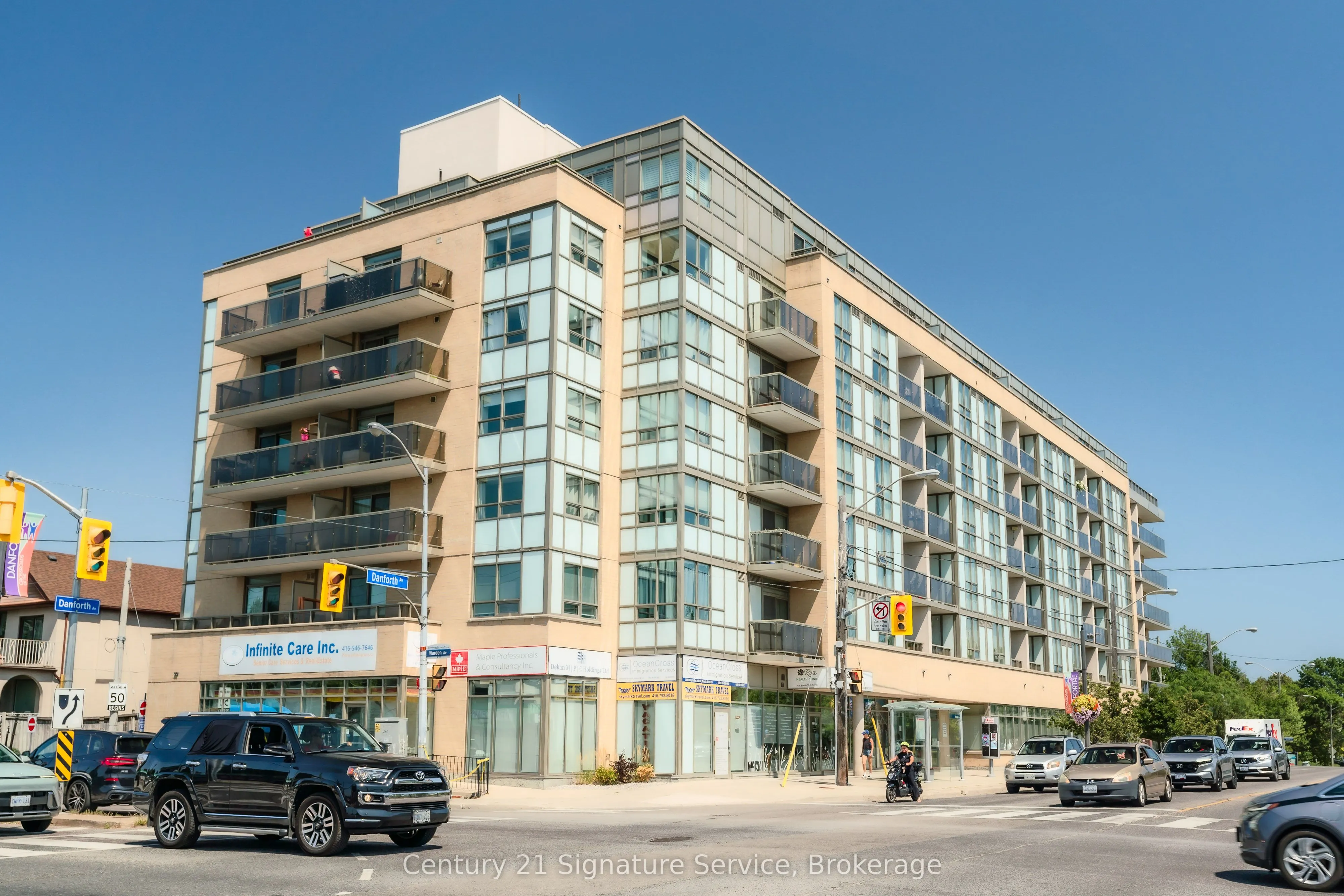 3520 Danforth Avenue, #609