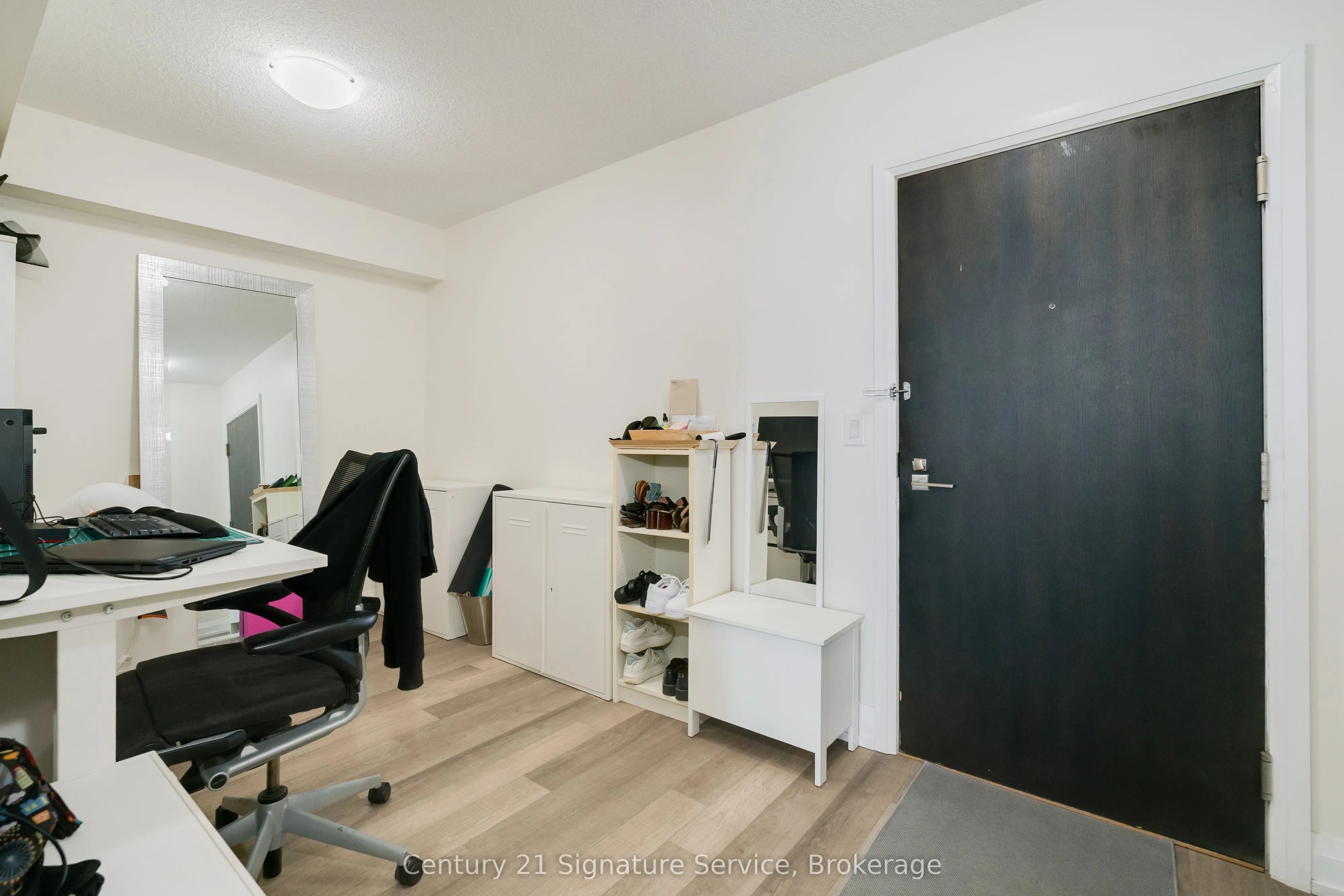 3520 Danforth Avenue, #609