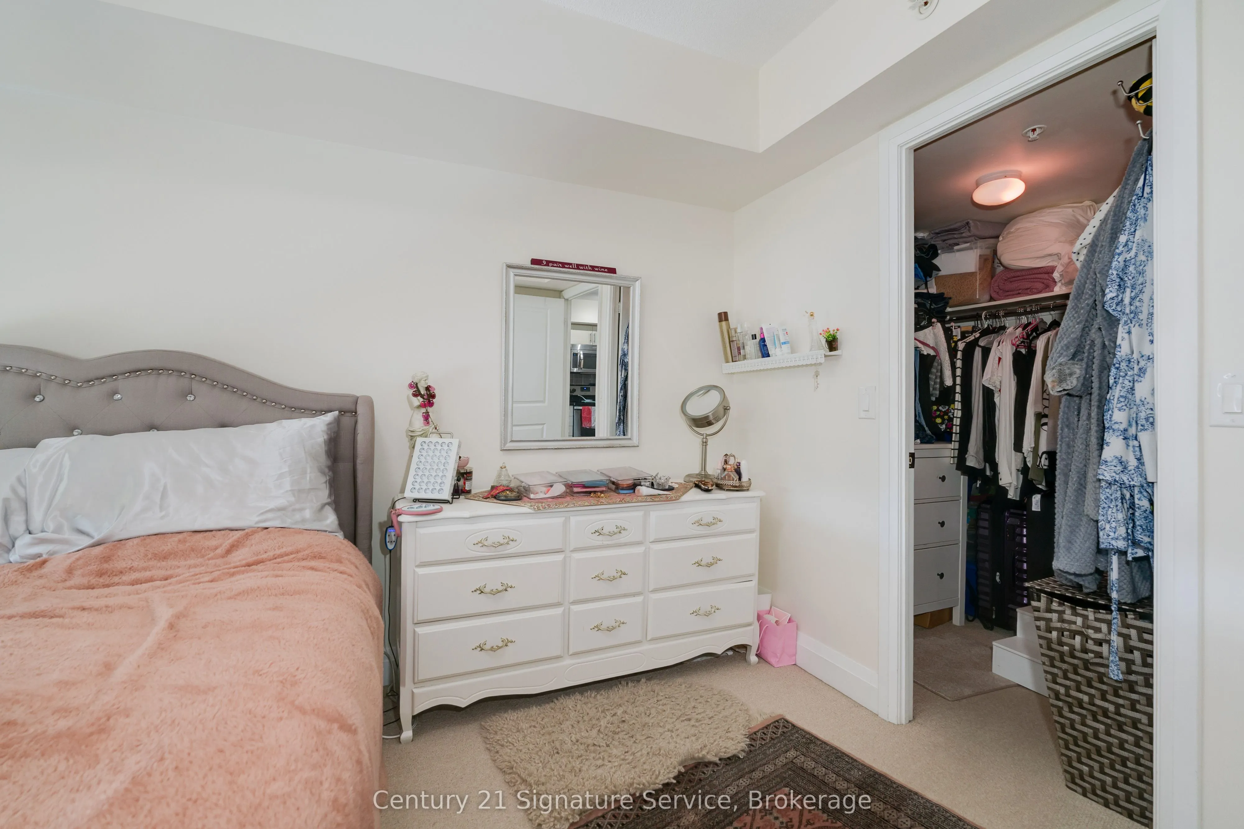 3520 Danforth Avenue, #609