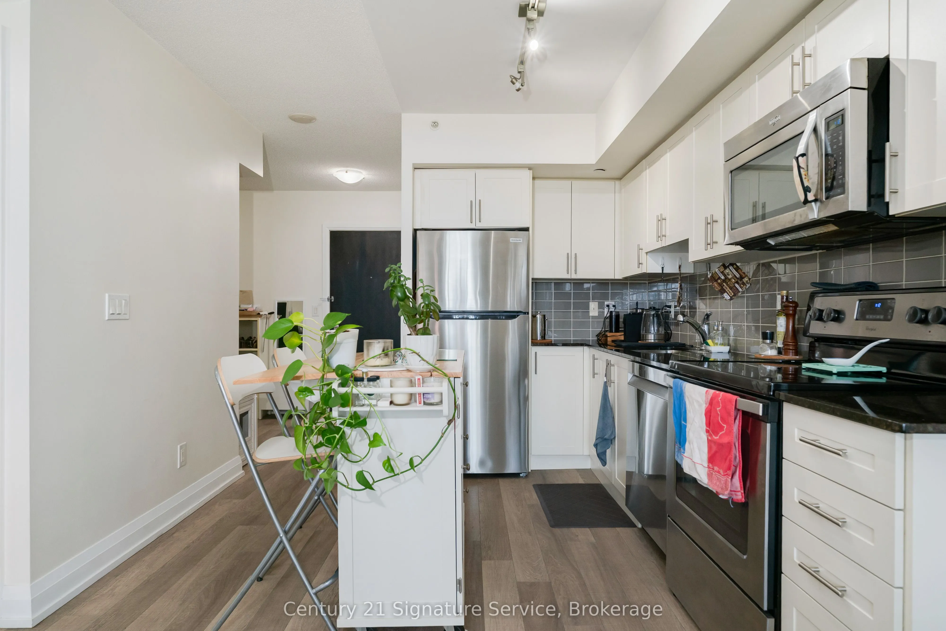 3520 Danforth Avenue, #609