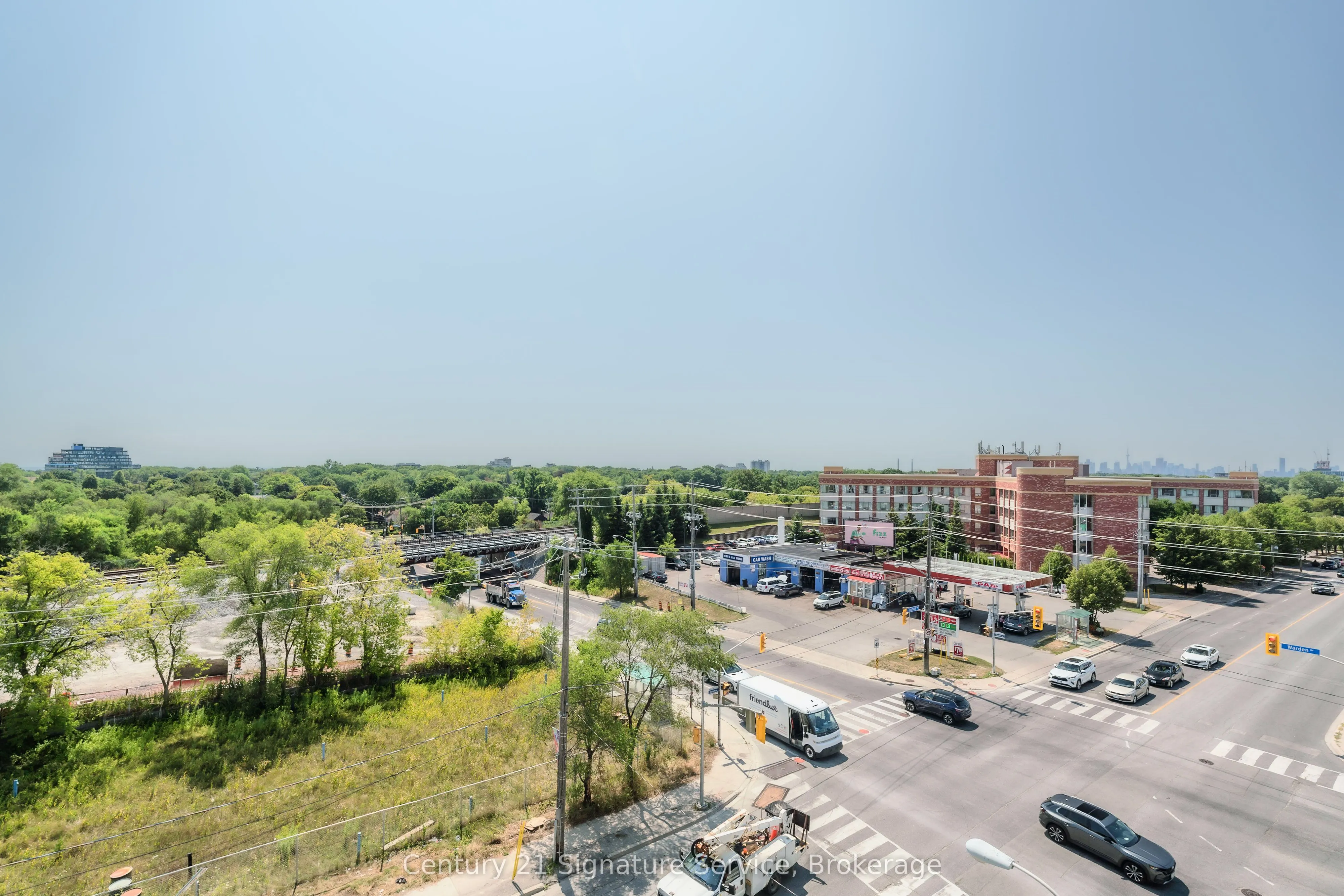 3520 Danforth Avenue, #609