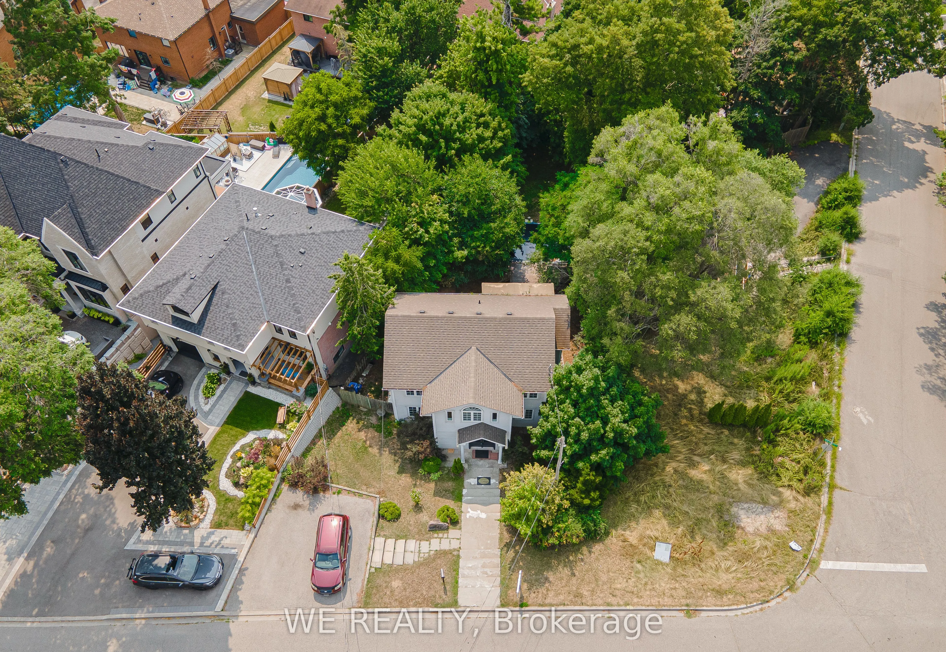 1484 Old Forest Road