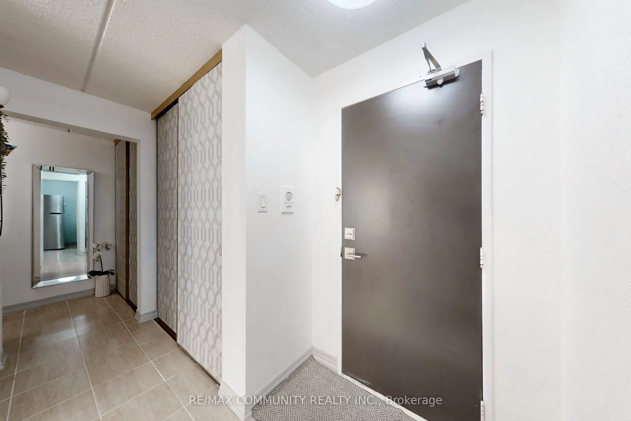 2 Glamorgan Avenue, #213