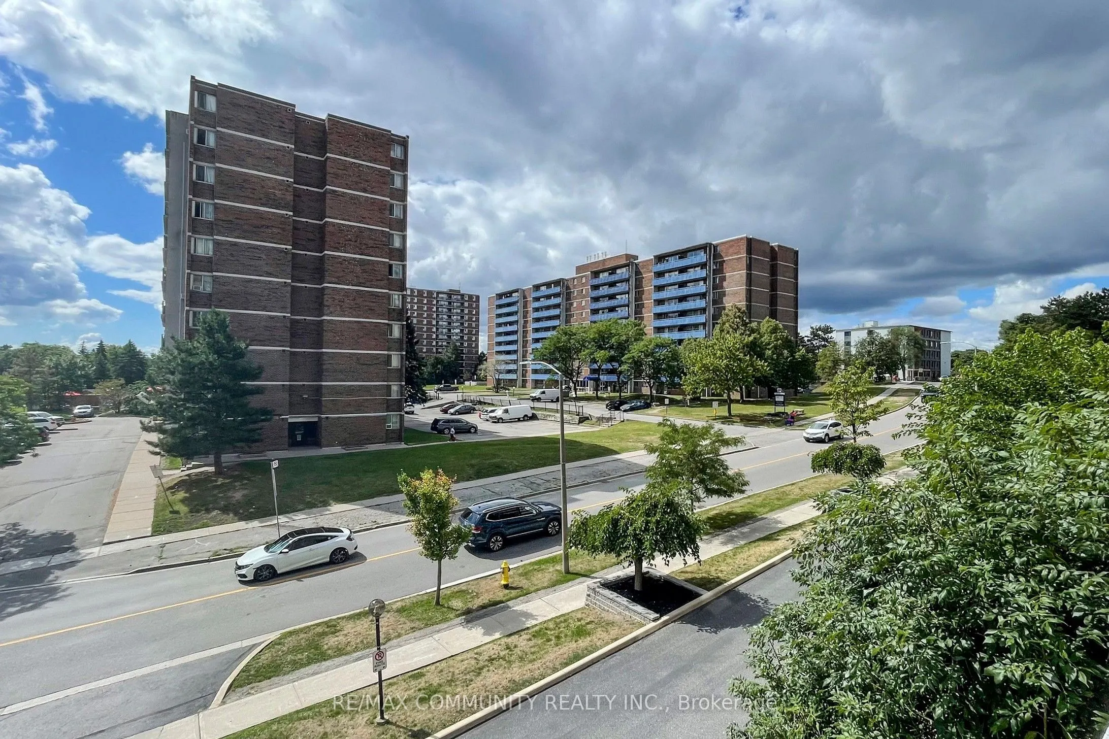 2 Glamorgan Avenue, #213