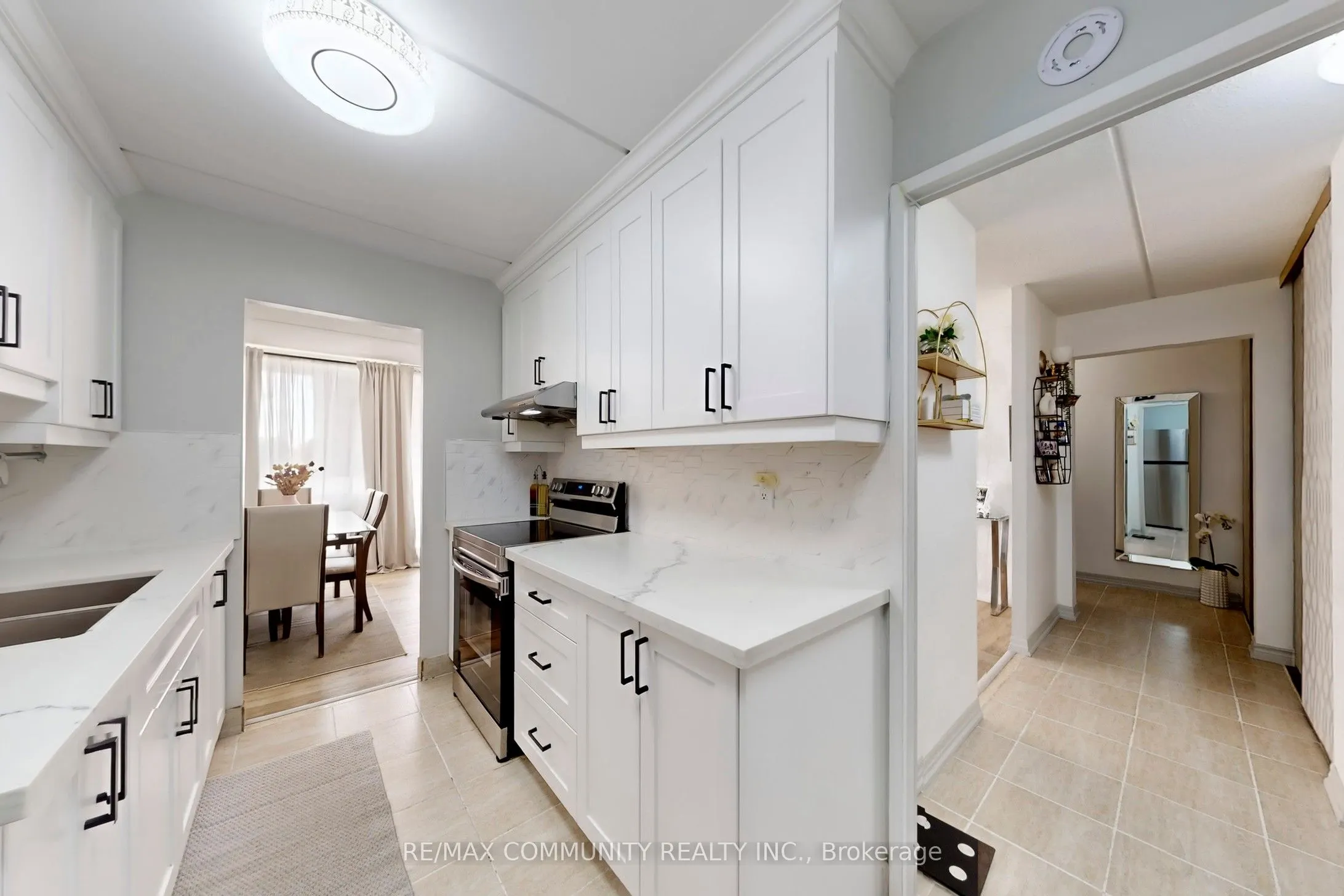 2 Glamorgan Avenue, #213