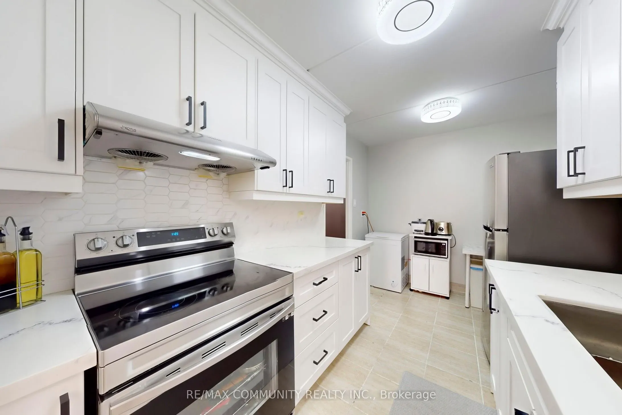 2 Glamorgan Avenue, #213